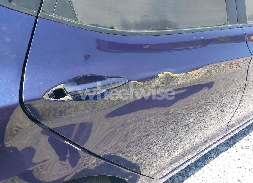 Photo 13 of 2011 Hyundai Elantra GLS (VIN 5NPDH4AE0BH049409)