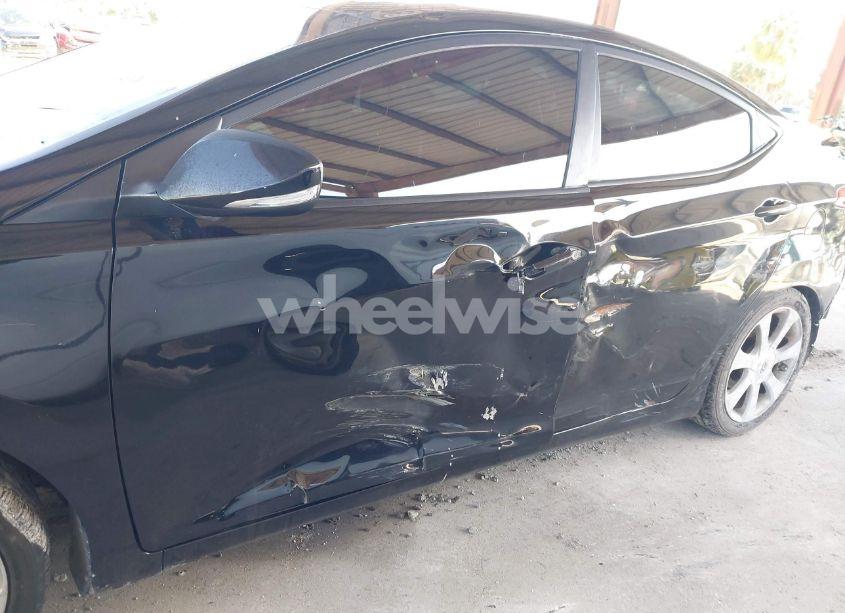 Photo 6 of 2011 Hyundai Elantra LIMITED (VIN 5NPDH4AE0BH075587)
