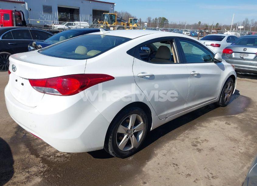 Photo 4 of 2012 Hyundai Elantra GLS (VIN 5NPDH4AE0CH121811)