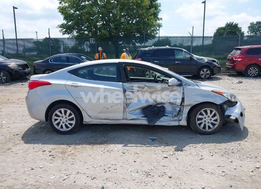 Photo 14 of 2012 Hyundai Elantra GLS (VIN 5NPDH4AE0CH150600)