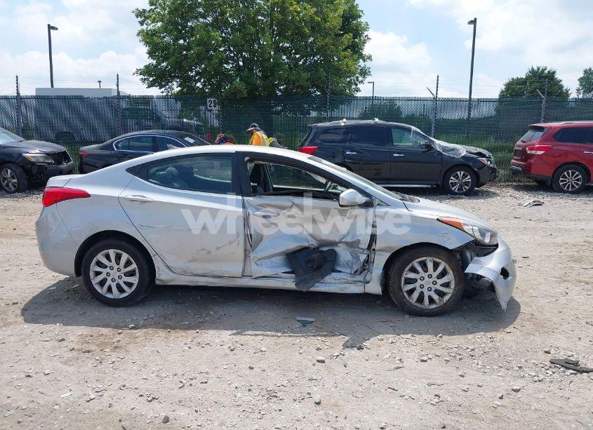Photo 6 of 2012 Hyundai Elantra GLS (VIN 5NPDH4AE0CH150600)