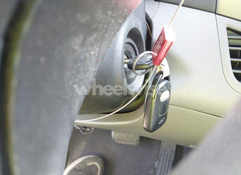 Photo 11 of 2013 Hyundai Elantra GLS (VIN 5NPDH4AE0DH157595)