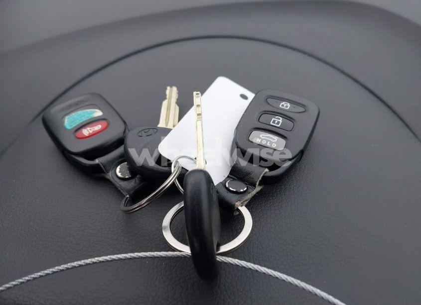 Photo 11 of 2013 Hyundai Elantra GLS (VIN 5NPDH4AE0DH159363)