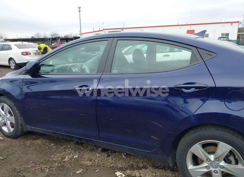 Photo 14 of 2013 Hyundai Elantra GLS (VIN 5NPDH4AE0DH159363)