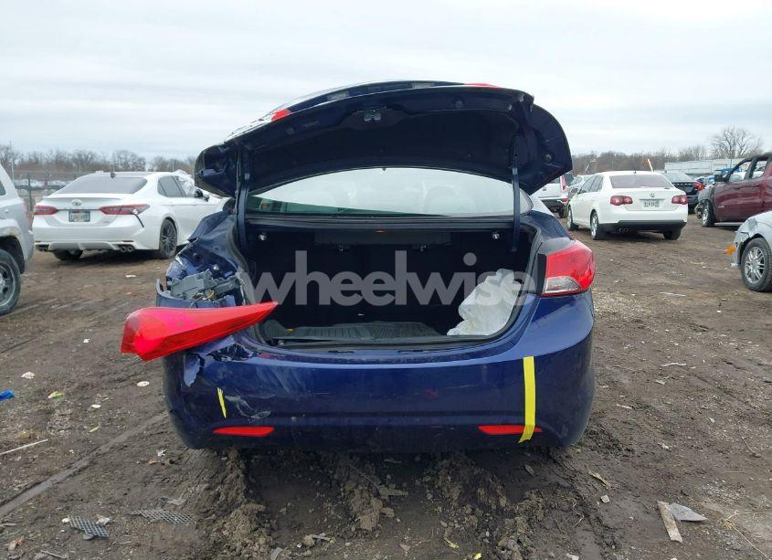 Photo 16 of 2013 Hyundai Elantra GLS (VIN 5NPDH4AE0DH159363)