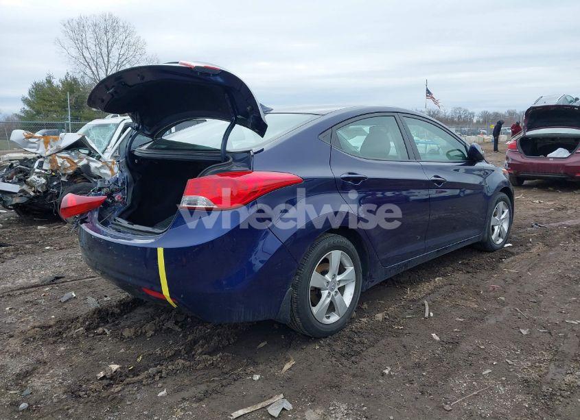 Photo 4 of 2013 Hyundai Elantra GLS (VIN 5NPDH4AE0DH159363)