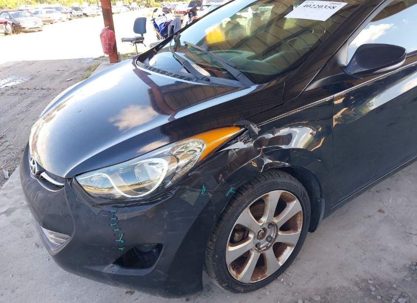 Photo 12 of 2013 Hyundai Elantra LIMITED (VIN 5NPDH4AE0DH160481)