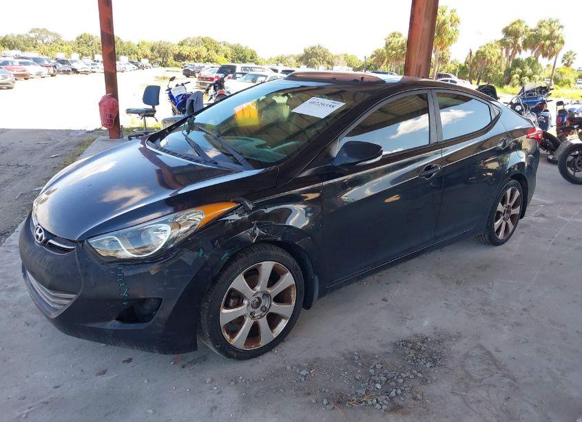 Photo 2 of 2013 Hyundai Elantra LIMITED (VIN 5NPDH4AE0DH160481)