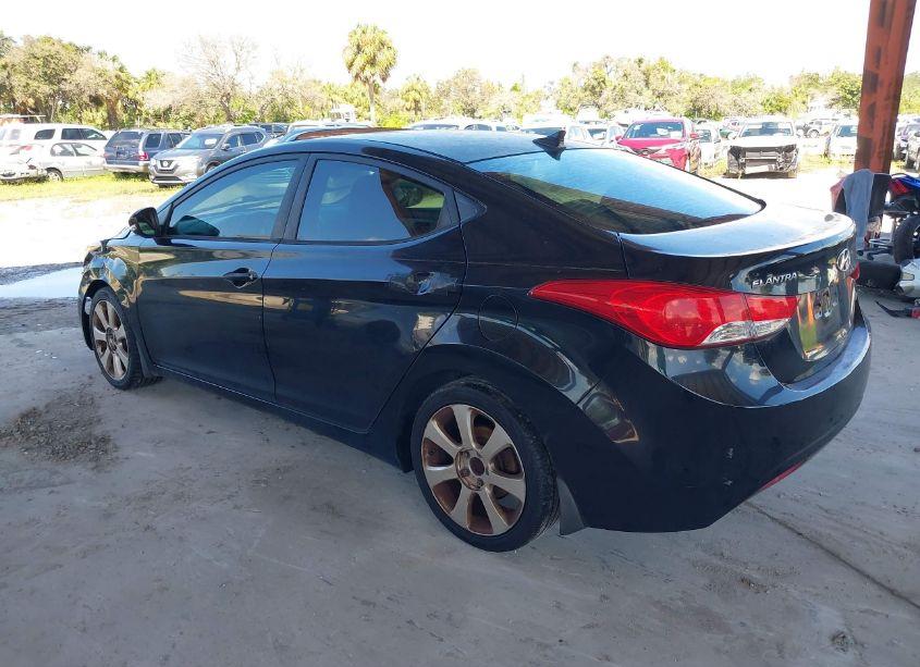 Photo 3 of 2013 Hyundai Elantra LIMITED (VIN 5NPDH4AE0DH160481)