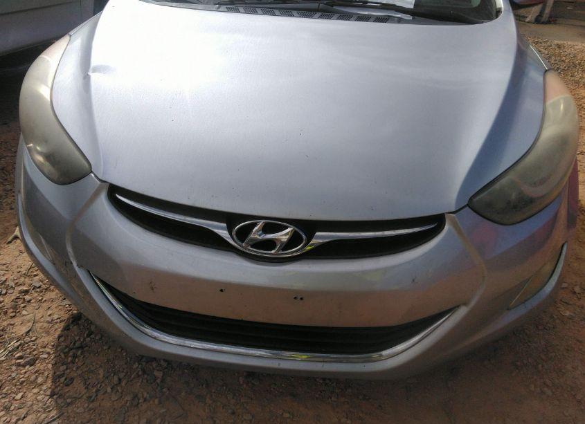 Photo 12 of 2013 Hyundai Elantra GLS (VIN 5NPDH4AE0DH166099)