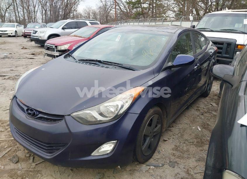 Photo 2 of 2013 Hyundai Elantra GLS (VIN 5NPDH4AE0DH196591)