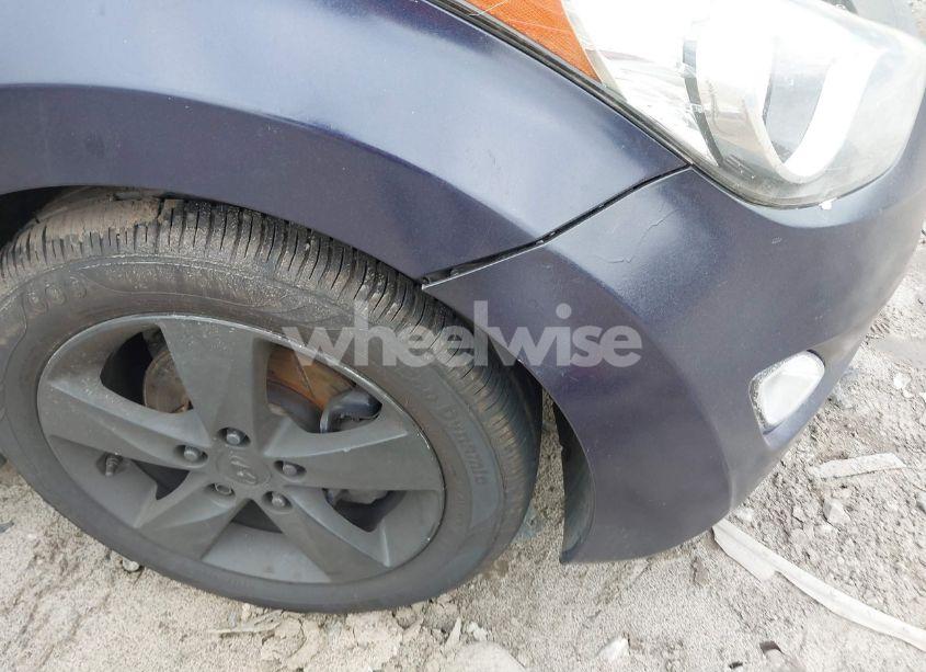 Photo 6 of 2013 Hyundai Elantra GLS (VIN 5NPDH4AE0DH196591)