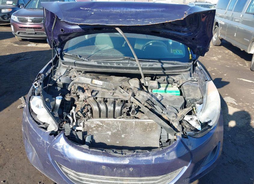 Photo 10 of 2013 Hyundai Elantra GLS (VIN 5NPDH4AE0DH204270)