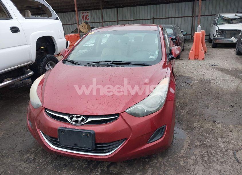 Photo 12 of 2013 Hyundai Elantra GLS (VIN 5NPDH4AE0DH228133)
