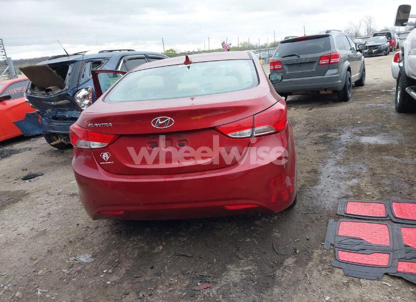 Photo 16 of 2013 Hyundai Elantra GLS (VIN 5NPDH4AE0DH228133)