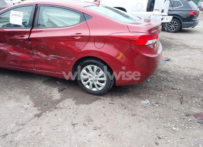 Photo 3 of 2013 Hyundai Elantra GLS (VIN 5NPDH4AE0DH228133)