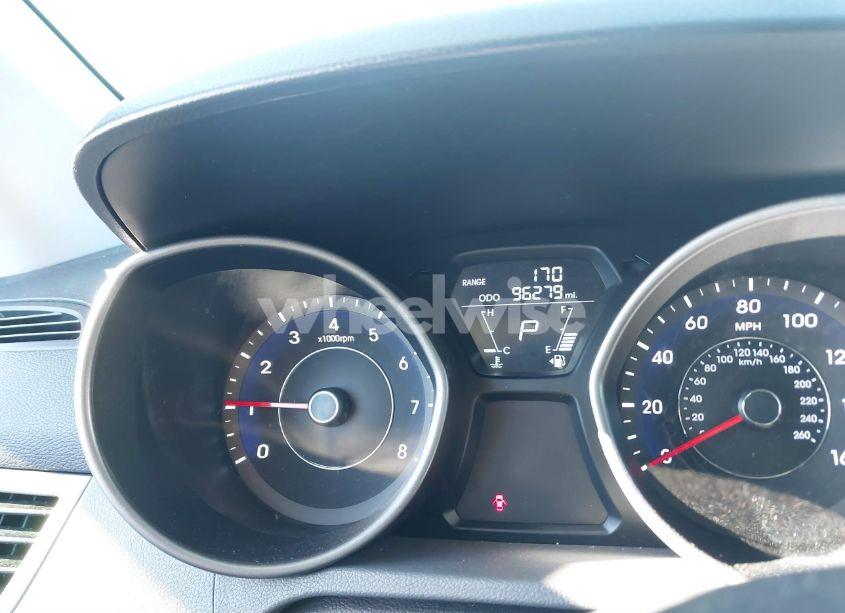 Photo 7 of 2013 Hyundai Elantra GLS (VIN 5NPDH4AE0DH229248)