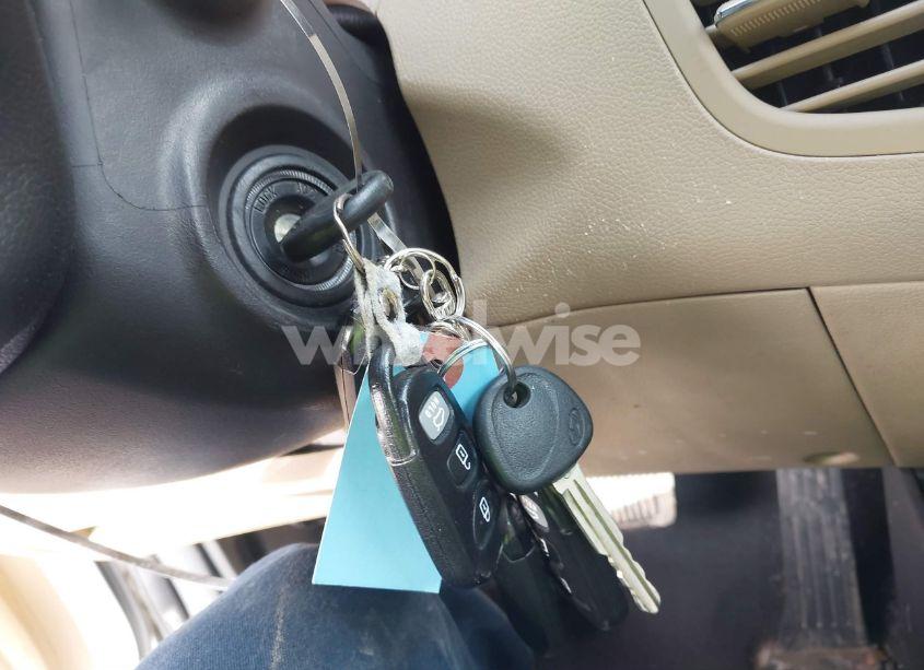 Photo 11 of 2013 Hyundai Elantra GLS (VIN 5NPDH4AE0DH237382)