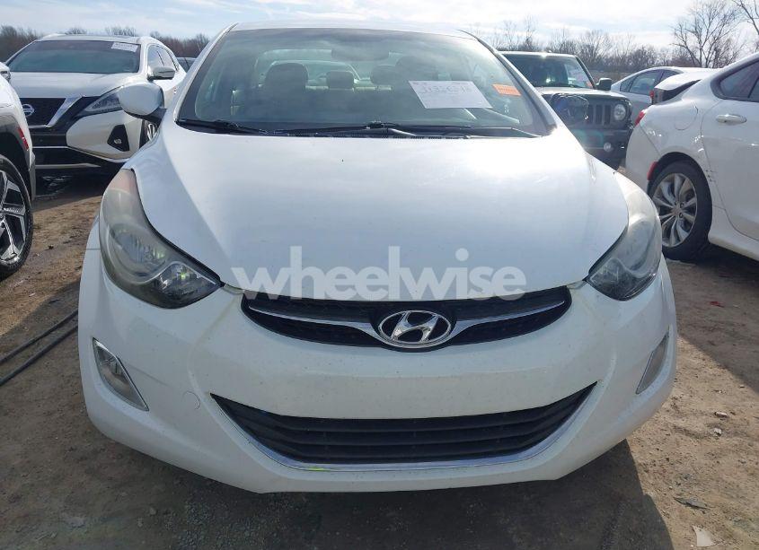 Photo 12 of 2013 Hyundai Elantra GLS (VIN 5NPDH4AE0DH237382)