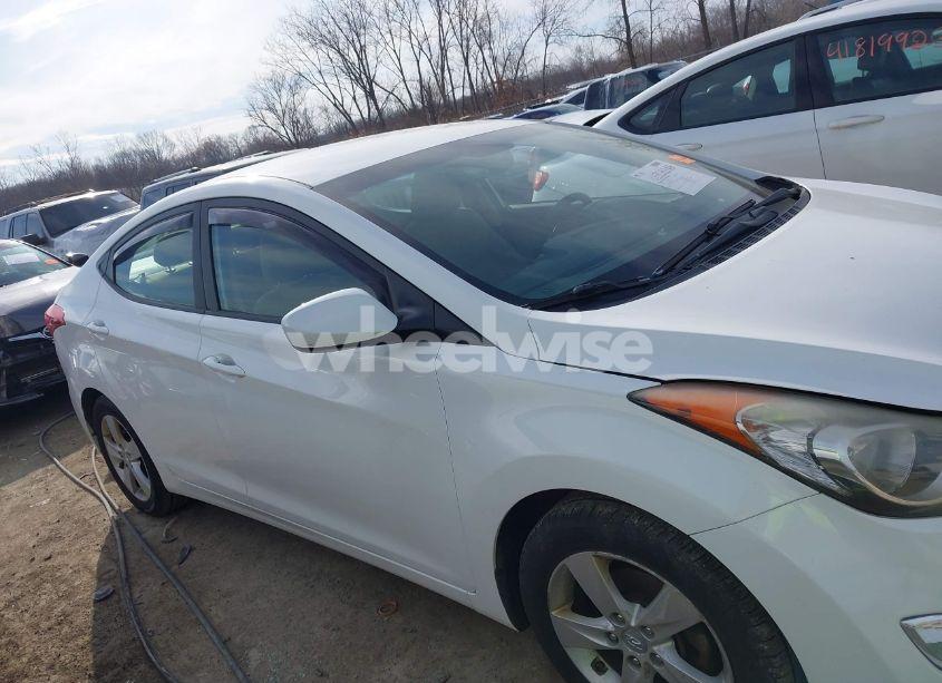 Photo 13 of 2013 Hyundai Elantra GLS (VIN 5NPDH4AE0DH237382)