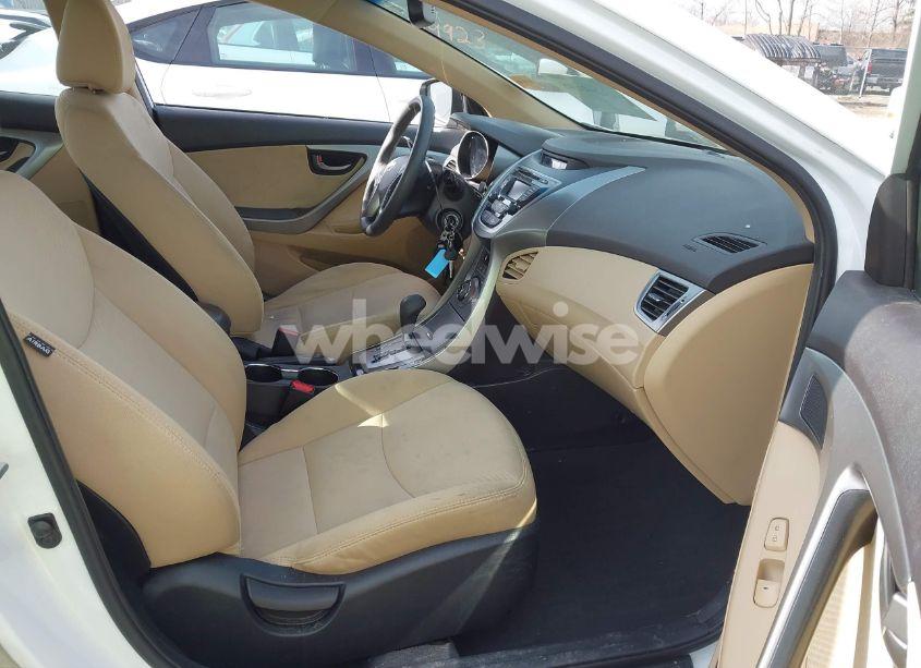 Photo 5 of 2013 Hyundai Elantra GLS (VIN 5NPDH4AE0DH237382)