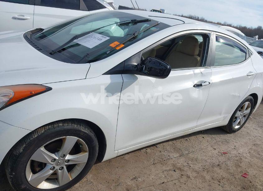 Photo 6 of 2013 Hyundai Elantra GLS (VIN 5NPDH4AE0DH237382)