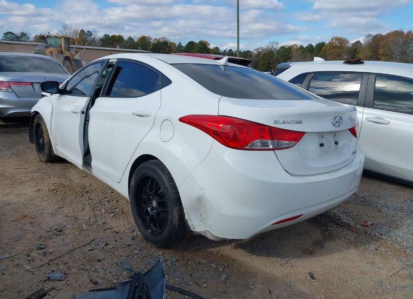 Photo 3 of 2013 Hyundai Elantra LIMITED (VIN 5NPDH4AE0DH237611)