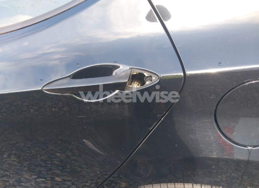 Photo 13 of 2013 Hyundai Elantra LIMITED (VIN 5NPDH4AE0DH239231)