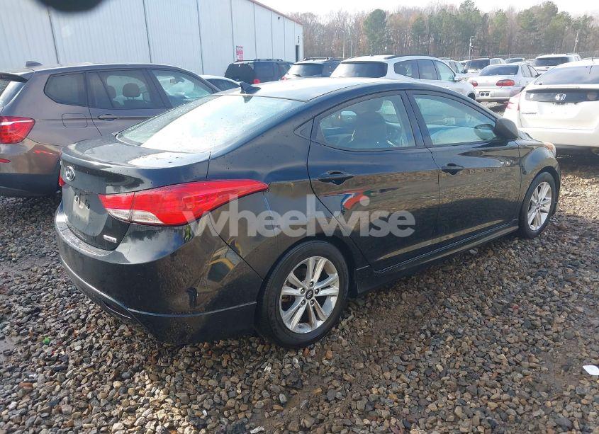 Photo 4 of 2013 Hyundai Elantra LIMITED (VIN 5NPDH4AE0DH239231)