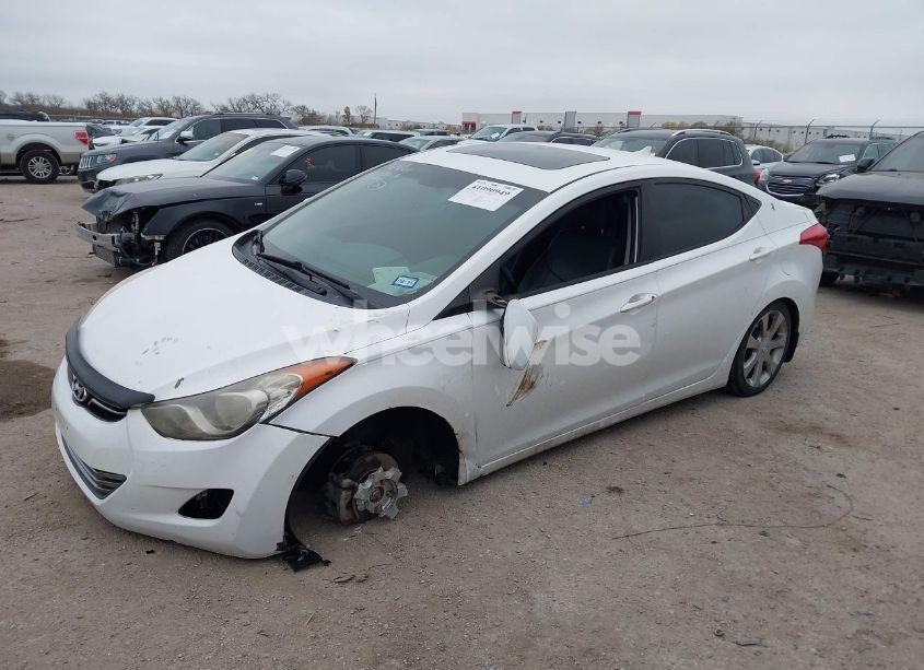 Photo 2 of 2013 Hyundai Elantra LIMITED (VIN 5NPDH4AE0DH252111)