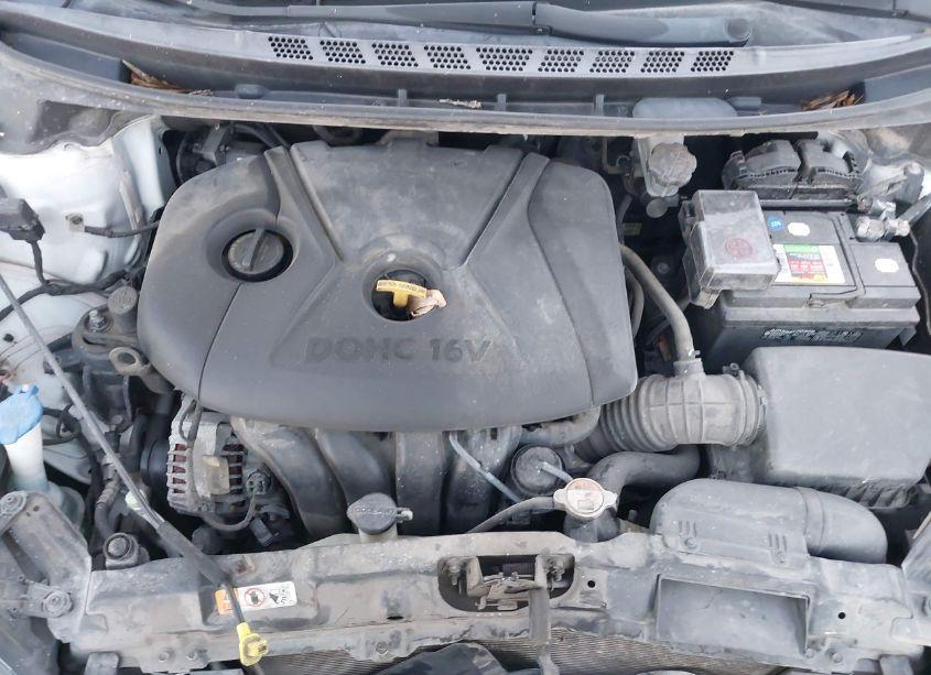 Photo 10 of 2013 Hyundai Elantra GLS (VIN 5NPDH4AE0DH263786)