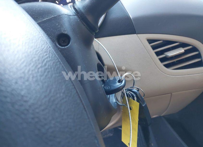 Photo 11 of 2013 Hyundai Elantra GLS (VIN 5NPDH4AE0DH268261)