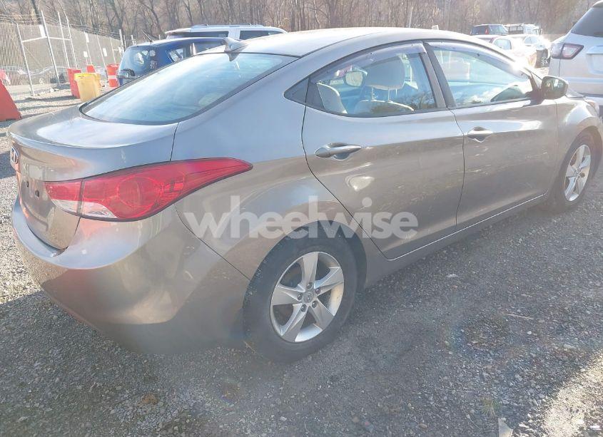 Photo 4 of 2013 Hyundai Elantra GLS (VIN 5NPDH4AE0DH268261)