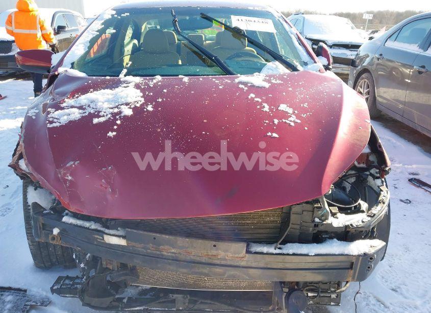 Photo 13 of 2013 Hyundai Elantra GLS (VIN 5NPDH4AE0DH277431)