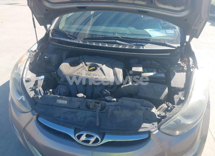 Photo 10 of 2013 Hyundai Elantra GLS (VIN 5NPDH4AE0DH288462)