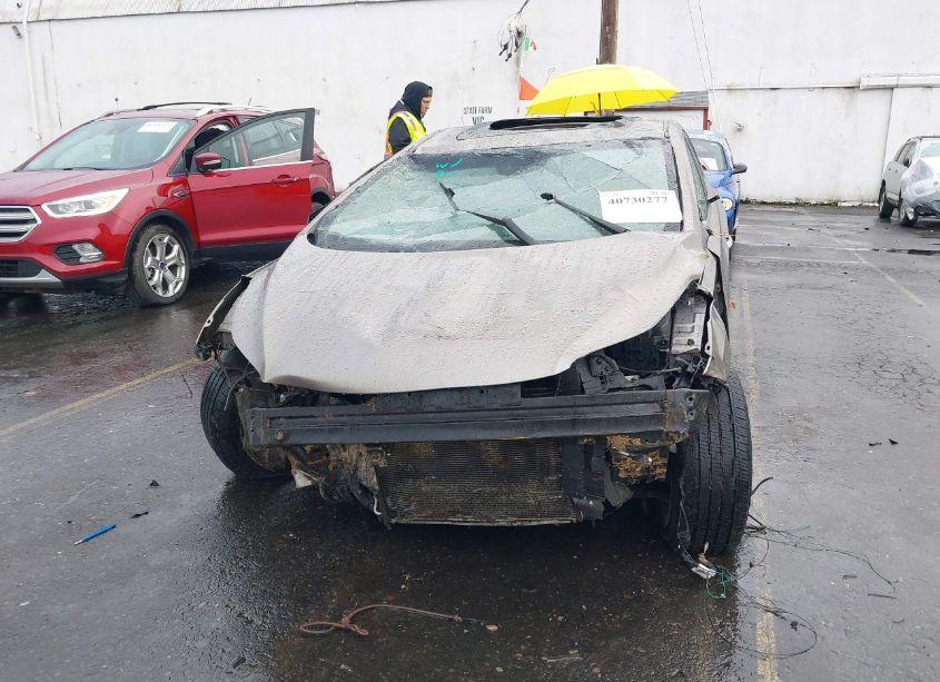 Photo 6 of 2013 Hyundai Elantra LIMITED (VIN 5NPDH4AE0DH291913)