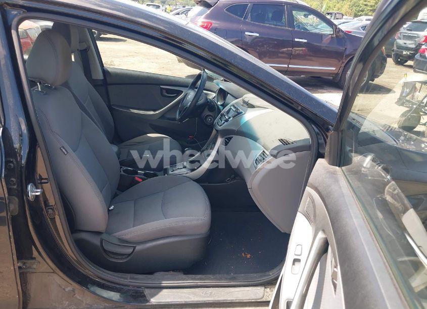 Photo 5 of 2013 Hyundai Elantra GLS (VIN 5NPDH4AE0DH298618)