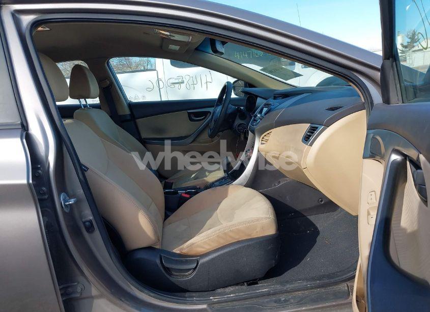 Photo 5 of 2013 Hyundai Elantra GLS (VIN 5NPDH4AE0DH302165)