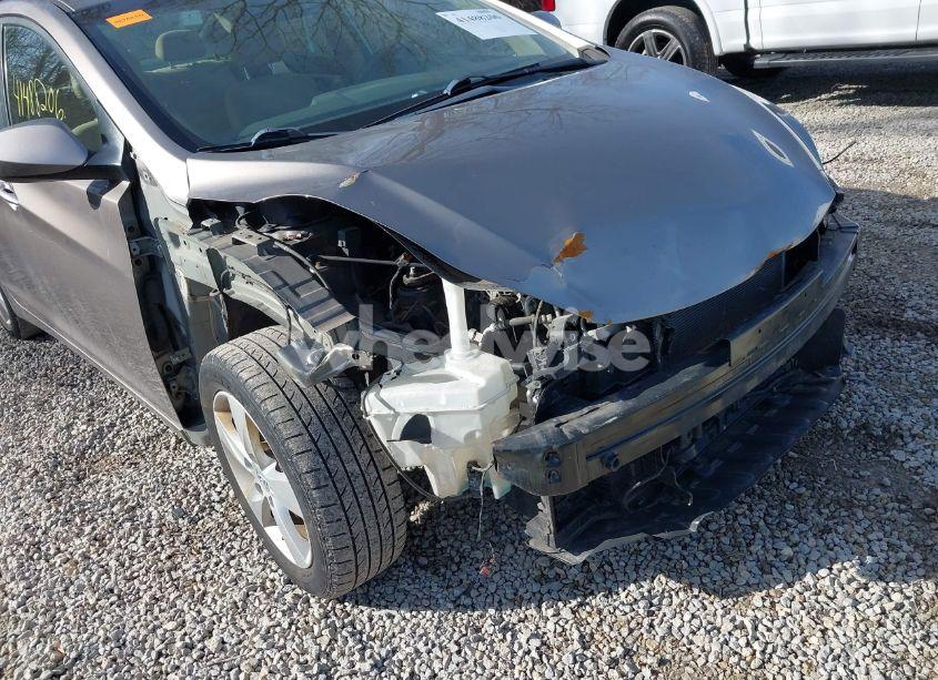 Photo 6 of 2013 Hyundai Elantra GLS (VIN 5NPDH4AE0DH302165)