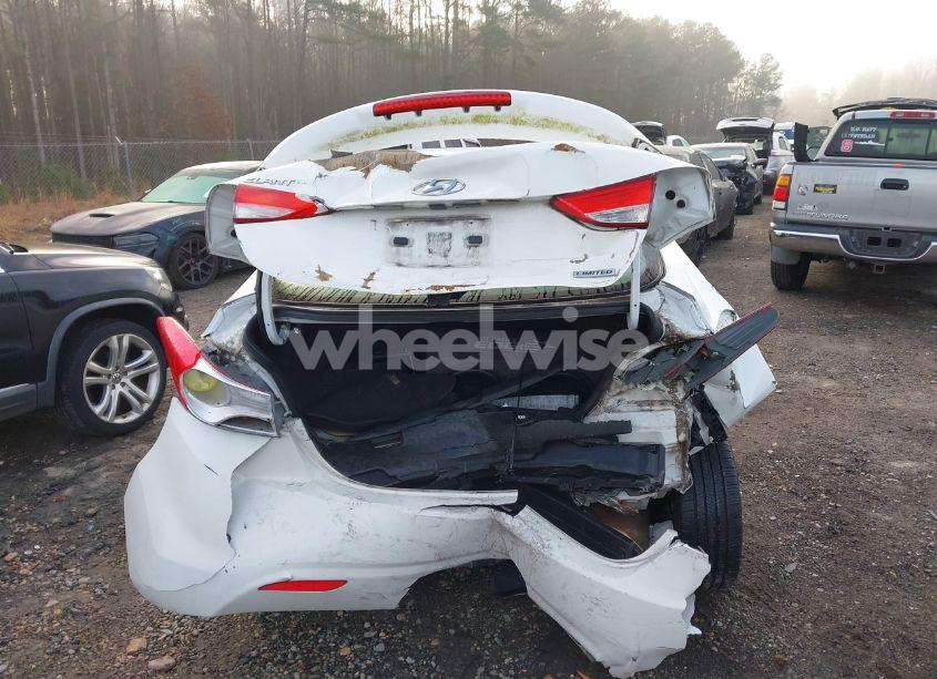 Photo 16 of 2013 Hyundai Elantra GLS/LIMITED (VIN 5NPDH4AE0DH309021)