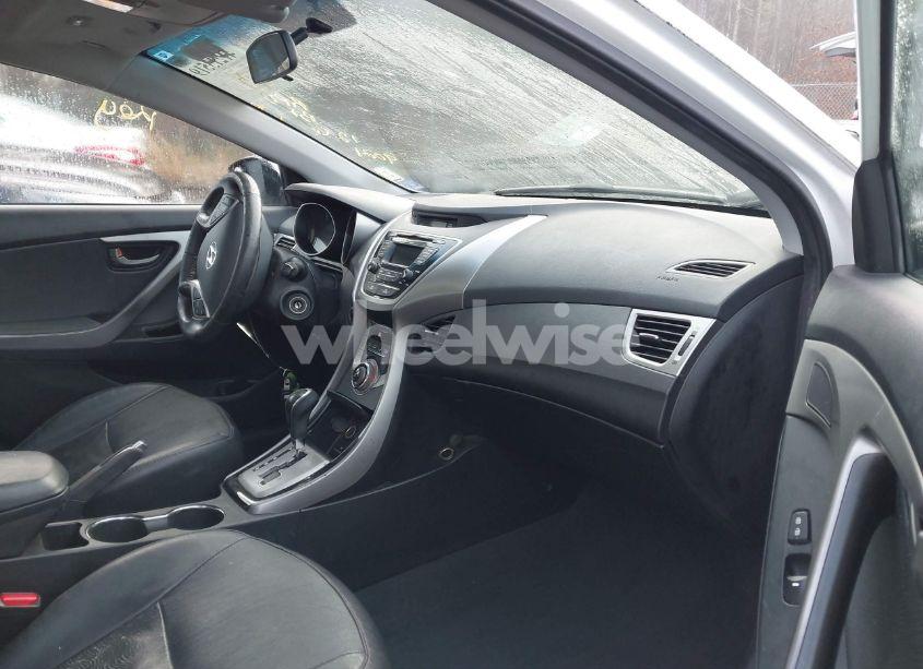 Photo 5 of 2013 Hyundai Elantra GLS/LIMITED (VIN 5NPDH4AE0DH309021)