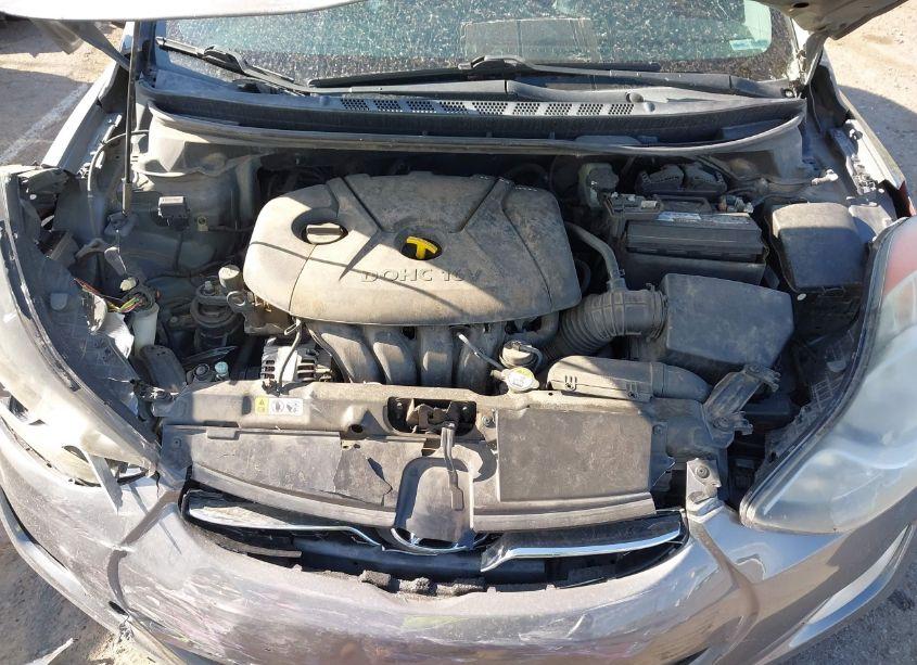 Photo 10 of 2013 Hyundai Elantra LIMITED (VIN 5NPDH4AE0DH320875)