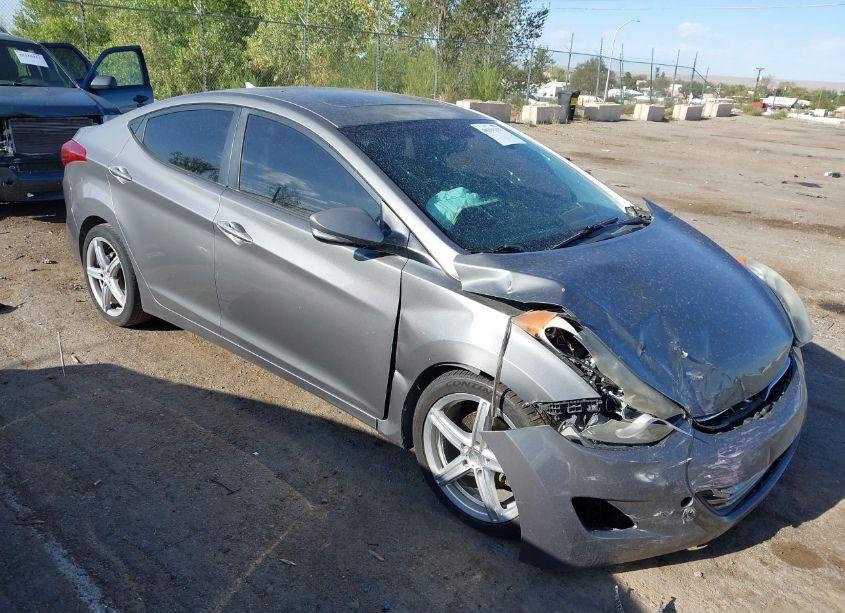 Photo 13 of 2013 Hyundai Elantra LIMITED (VIN 5NPDH4AE0DH320875)