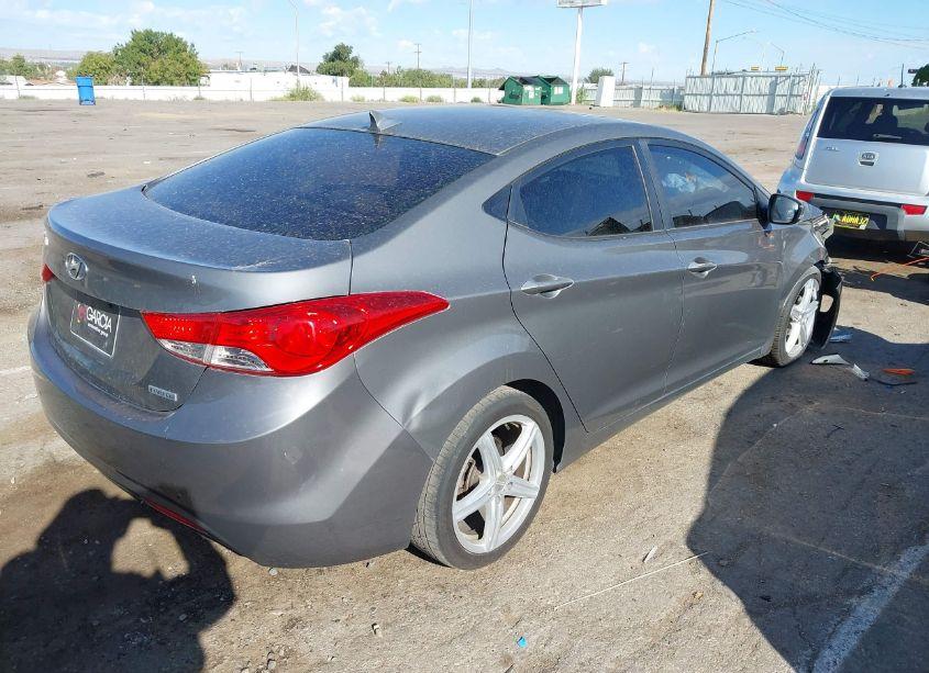 Photo 4 of 2013 Hyundai Elantra LIMITED (VIN 5NPDH4AE0DH320875)