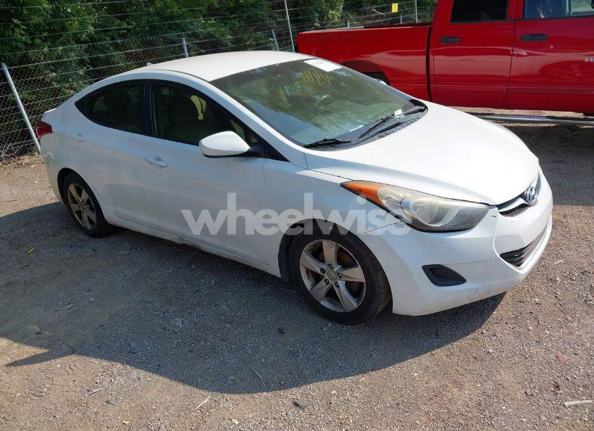 2013 Hyundai Elantra GLS (VIN 5NPDH4AE0DH331939) main photo