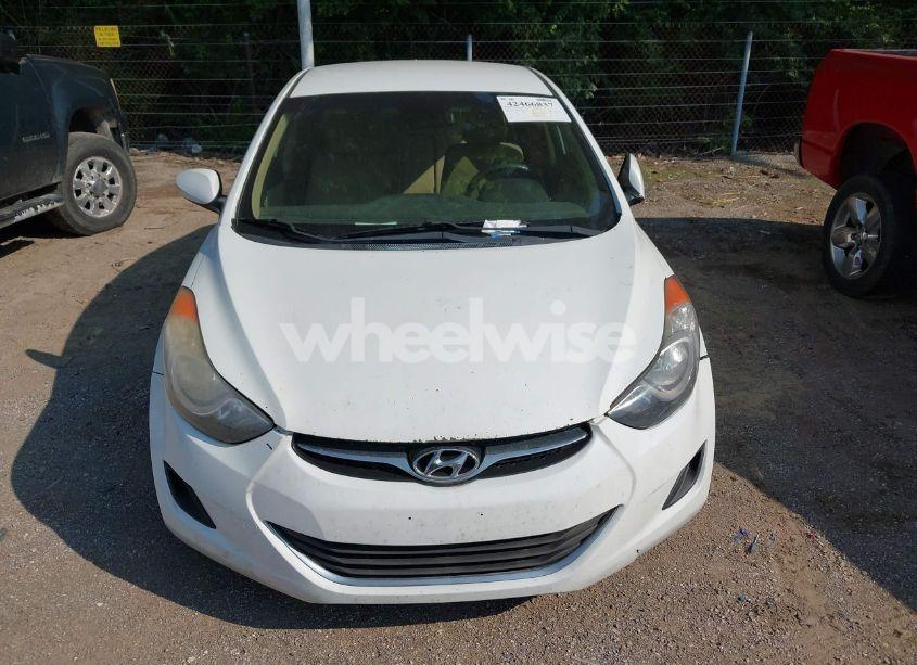 Photo 6 of 2013 Hyundai Elantra GLS (VIN 5NPDH4AE0DH331939)