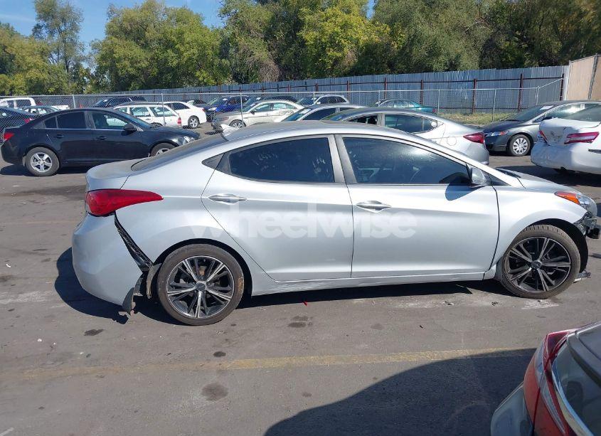 Photo 13 of 2013 Hyundai Elantra LIMITED (VIN 5NPDH4AE0DH333786)