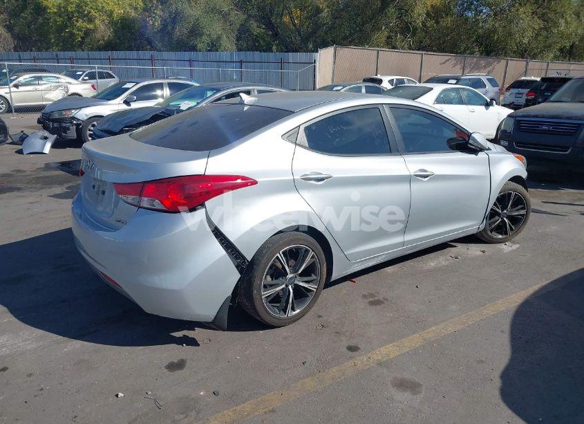 Photo 4 of 2013 Hyundai Elantra LIMITED (VIN 5NPDH4AE0DH333786)