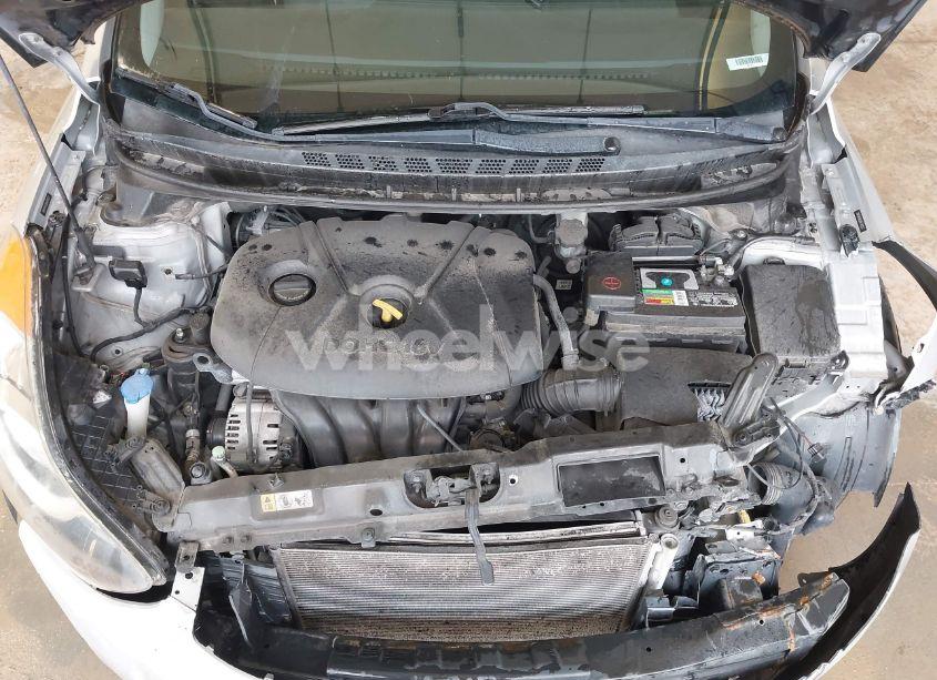 Photo 10 of 2013 Hyundai Elantra GLS (VIN 5NPDH4AE0DH349227)