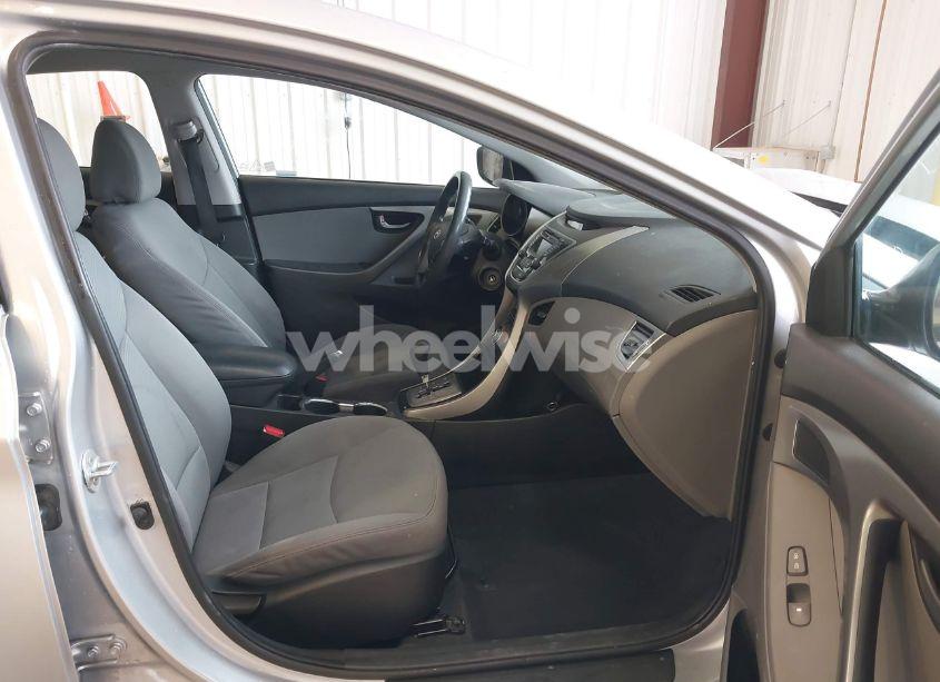 Photo 5 of 2013 Hyundai Elantra GLS (VIN 5NPDH4AE0DH349227)